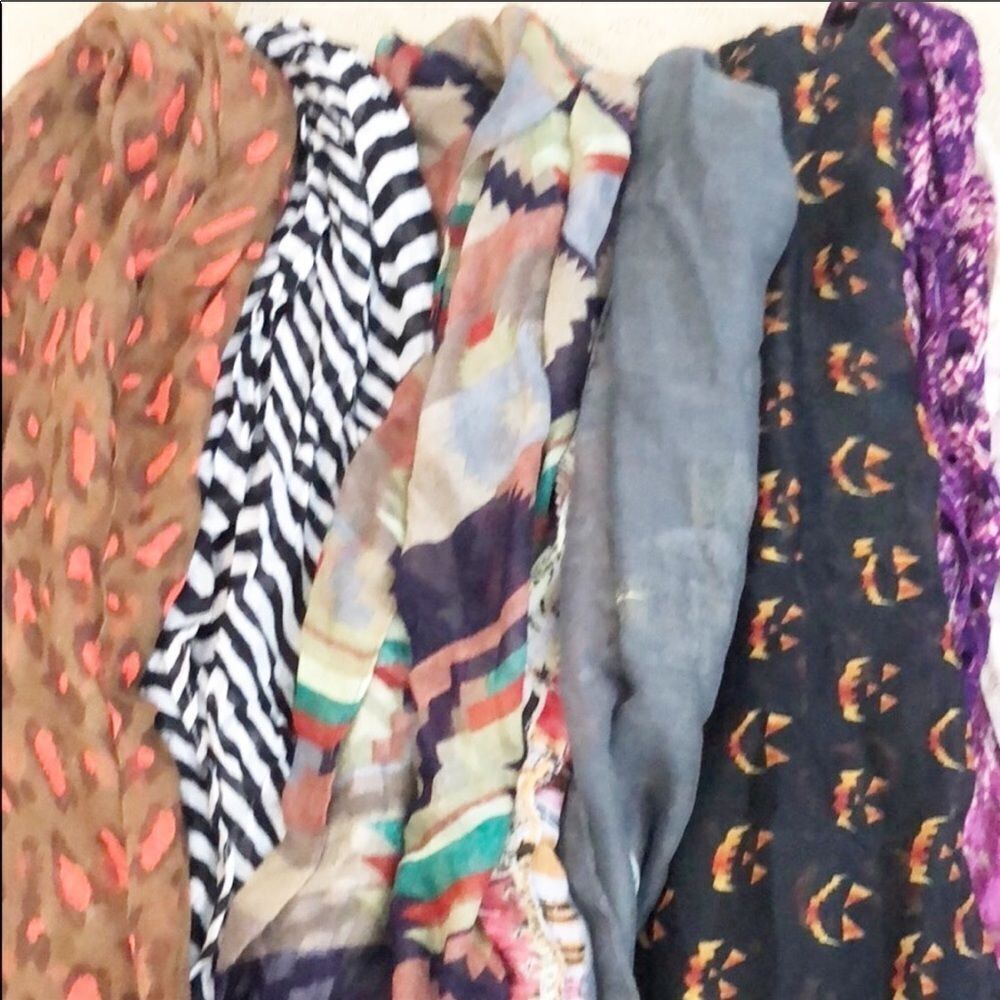 LOT 6 SCARVES UO, Nordstrom, Halloween & more!
